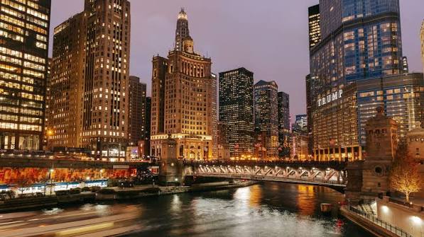 The Loop (Downtown); Chicago,IL