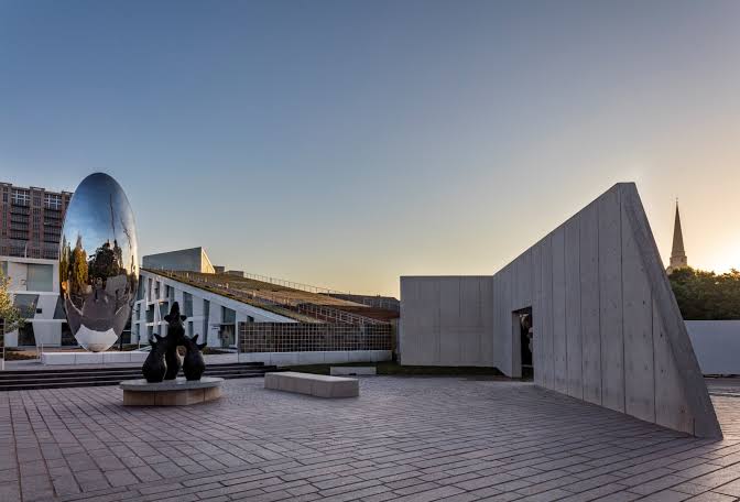 The Museum of Fine Arts, Houston